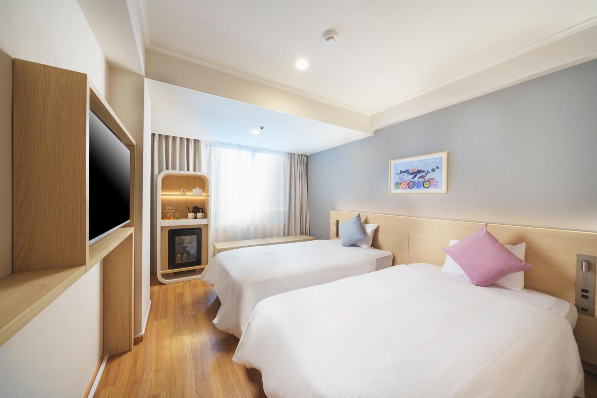 Orion Hotel Naha Bagian luar foto